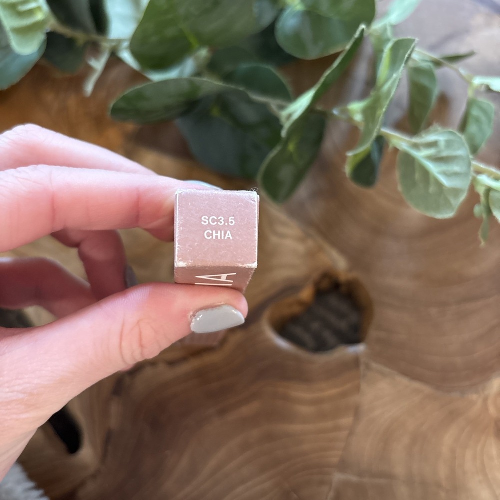 Ilia ~ True Skin Serum Concealer Chia Sc3.5 - Picture 2 of 2